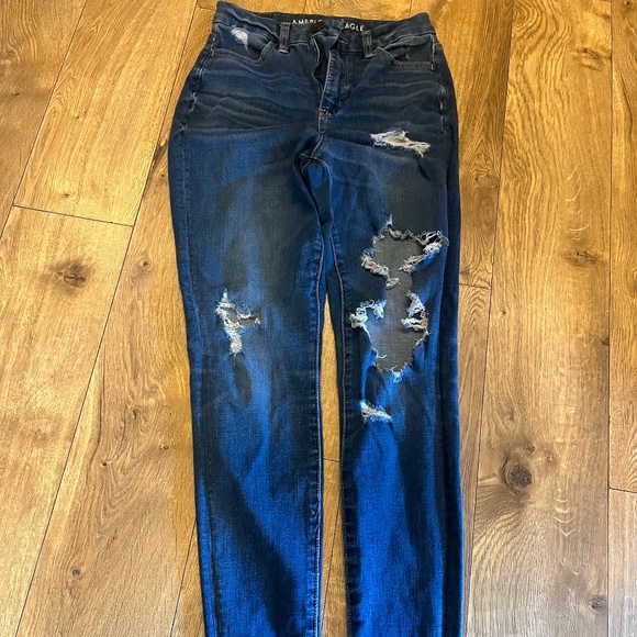 American Eagle Outfitters Denim - American Eagle Curvy Hi Rise Jeggings Size 0